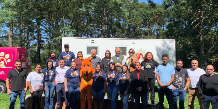 Programa de proteção, adoção e tratamento animal