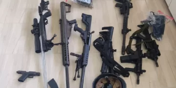 Criminosos deixaram para trás cerca de R$ 290 mil em armas em tentativa de assalto em Guarapuava, estima especialista