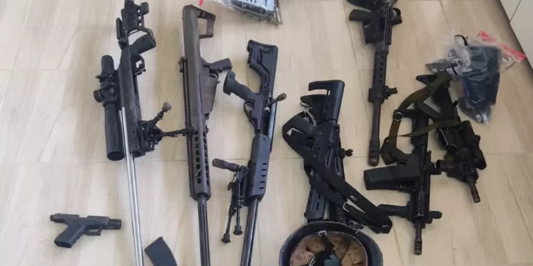 Criminosos deixaram para trás cerca de R$ 290 mil em armas em tentativa de assalto em Guarapuava, estima especialista