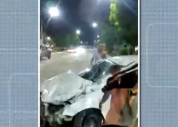 Motorista é agredido e morto a tiros após dirigir na contramão e bater em motocicleta na Bahia