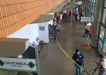 Idoso de 75 anos é morto a facadas na rodoviária de Cascavel, diz polícia