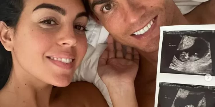 Cristiano Ronaldo e esposa anunciam que um dos gêmeos que o casal esperava morreu: ‘maior dor que pais podem sentir’