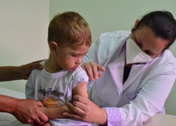 Hoje é o Dia D de vacinação contra Gripe e Sarampo em Guarapuava