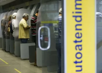 Com dois feriados nacionais em abril, veja como será o atendimento bancário