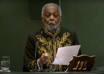 Gilberto Gil toma posse na Academia Brasileira de Letras