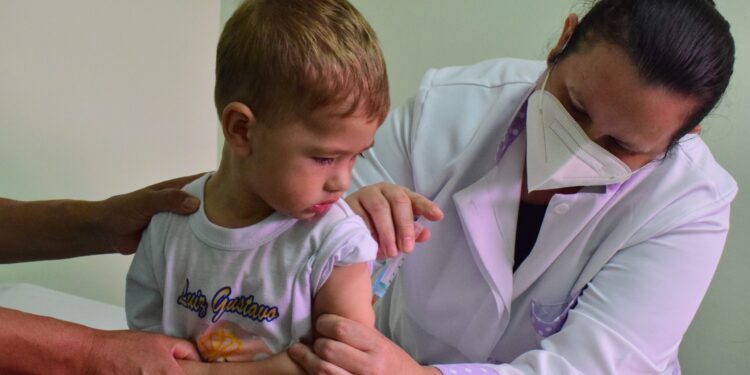 Sábado é dia de vacinação contra Gripe e Sarampo