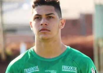 Ex-atleta da base do Maringá Futebol Clube morre em acidente de moto, em Arapongas