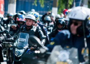 Bolsonaro lidera motociata em SP com cobrança de ingresso e ‘área VIP’