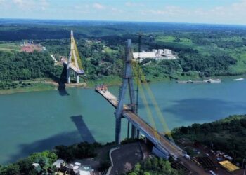 Obra da Ponte da Integração Brasil-Paraguai chega a 82% de execução