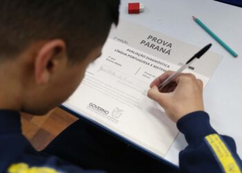 Prova Paraná será aplicada em 4 e 5 de maio para avaliar aprendizado na rede estadual