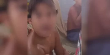 Menino de 5 anos consegue pedir ajuda a amigo e salva mãe de sequestro pelo pai em GO