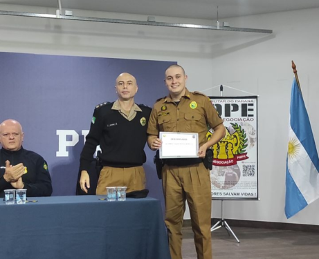 Soldado do 16º BPM se forma no Curso de Negociação em Crises