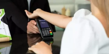 Os microchips que permitem pagamento com a mão