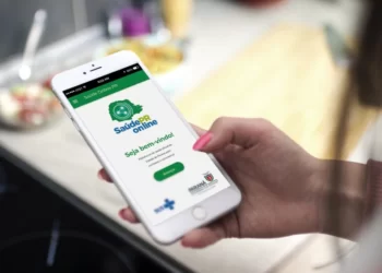 Governo do Estado seleciona médicos e psicólogos para serviço de telessaúde