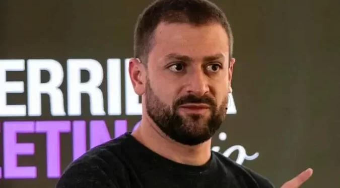 Trabalhe. Sirva. Seja forte. Não encha o saco