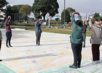 Grupos da Terceira Idade retornam atividades físicas