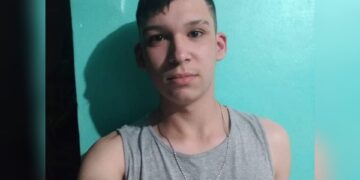 Familiares e amigos de Tiago Gabriel realizam manifestação clamando por justiça