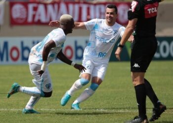 Londrina bate o Náutico e começa a Série B com vitória