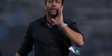 Athletico: Valentim lamenta empate na Libertadores e promete evolução