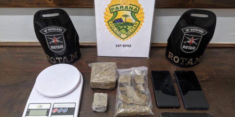 Porte de drogas na Vila Carli