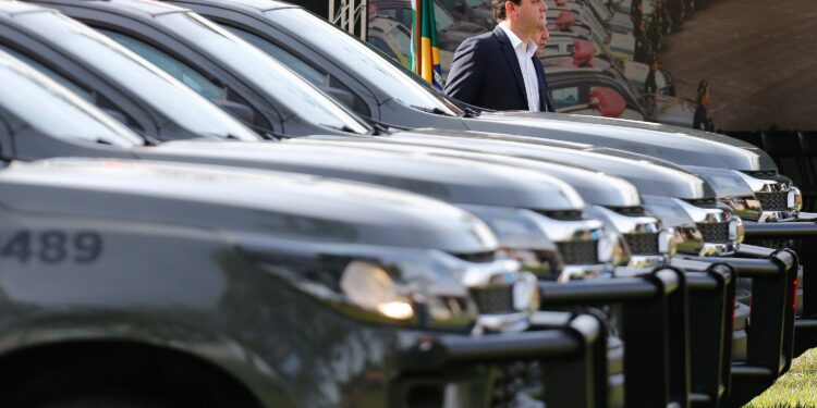 Estado fortalece modernização das polícias com a entrega de mais 98 viaturas