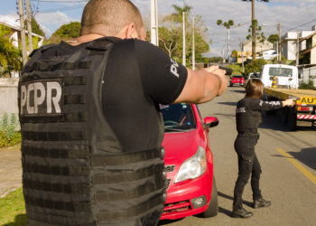 Homem é Preso em Terra Boa por Armazenamento e Distribuição de Pornografia Infantil