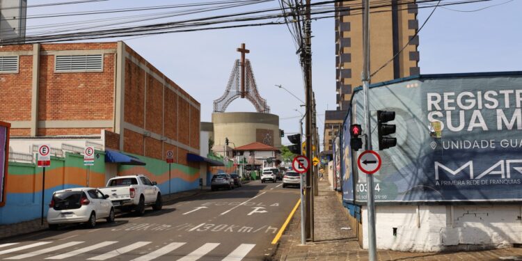 Novo Semáforo Melhora a Segurança no Cruzamento das Ruas Capitão Rocha e Frederico Virmond