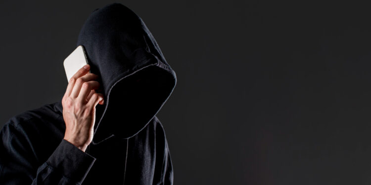 Golpes Aplicados por Telefone Celular Aumentam: Atenção ao Novo Golpe do PIX