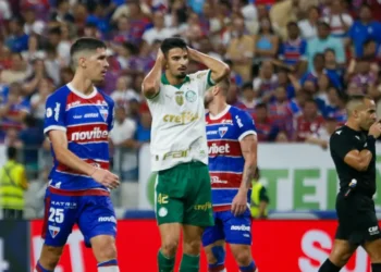 “Palmeiras Afia as Armas para Confronto Fundamental contra o Fortaleza no Allianz Parque”