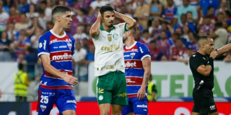 “Palmeiras Afia as Armas para Confronto Fundamental contra o Fortaleza no Allianz Parque”