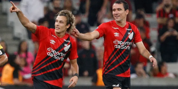 “Athletico Entra em Campo Contra o Cruzeiro: O Furacão Precisa Respirar Fora da UTI no Brasileirão”