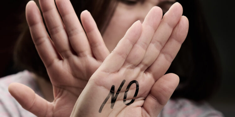 “Drama Familiar ou Violência Velada? Polícia Intervém em Briga de Casal em Nova Tebas”