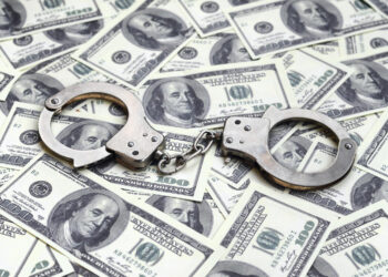 “Bancando a Segurança: Policiais São Suspeitos de Receber Propina de Traficantes no Complexo de Israel”