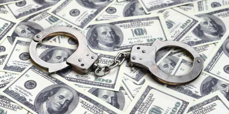 “Bancando a Segurança: Policiais São Suspeitos de Receber Propina de Traficantes no Complexo de Israel”