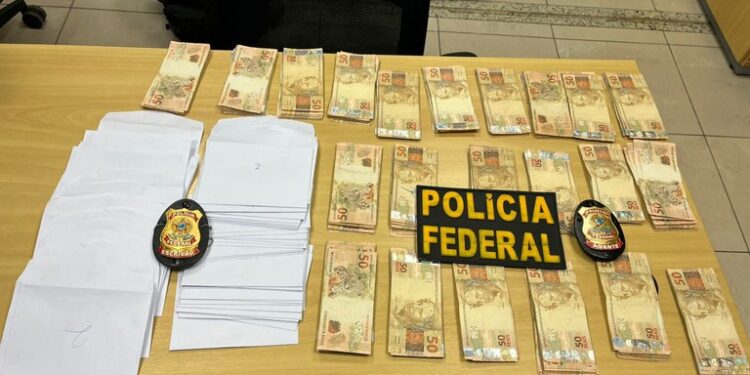 Operação da PF Prende Líderes Religiosos por Crime Eleitoral em Manaus