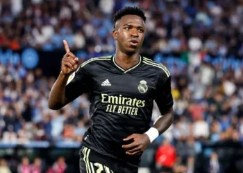 Descontentamento no Real Madrid: Ausência Anunciada na Cerimônia da Bola de Ouro Gera Polêmica