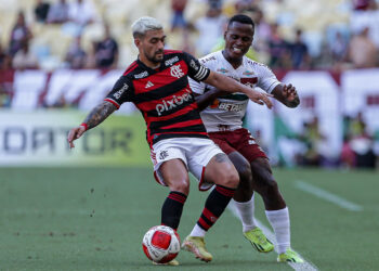 Fluminense Supera Flamengo por 2 a 0 no Maracanã e Respira na Luta Contra o Z4