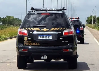 Operações da PF Desmantelam Esquema Bilionário de Cigarros Falsificados no Brasil