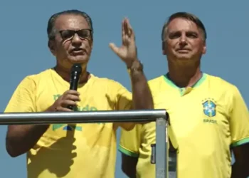 Silas Malafaia Critica Bolsonaro e Questiona Liderança em Entrevista: “Que Porcaria de Líder é Esse?”