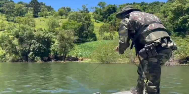 Pescadores são presos com material predatório em Rio Bonito do Iguaçu