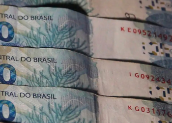 “Inflação e Gastança: A Fragilidade de um Modelo Econômico Sem Sustentação”