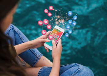 “PEC da Semana de Trabalho 4×3: Um Populismo Perigoso que Pode Sufocar a Economia”