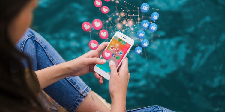 “PEC da Semana de Trabalho 4×3: Um Populismo Perigoso que Pode Sufocar a Economia”