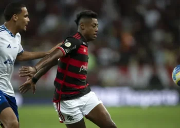 Cruzeiro Recebe Flamengo em Confronto Decisivo na Arena Independência para a Vaga na Libertadores