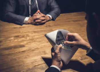 Corrupção no Brasil: O Labirinto da Impunidade e a Urgência de Reformas Profundas