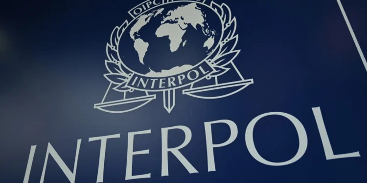Interpol Realiza a Maior Operação Global contra Tráfico Humano e Prende 2.500 Suspeitos