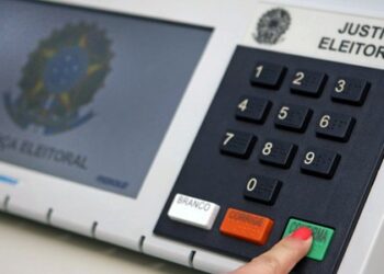 “MP Eleitoral Investiga Uso de Recursos Públicos em Candidaturas Únicas para Prefeituras no Brasil”