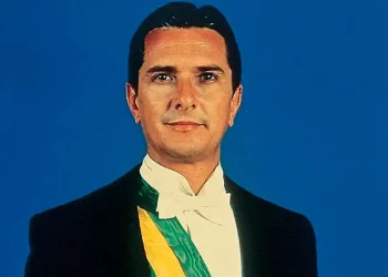 “Fernando Collor e a Contradição do ‘Caçador de Marajás’: Uma Reflexão sobre Corrupção e Promessas Quebradas”