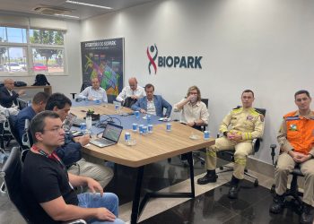 “Google Visita Parques Tecnológicos no Paraná em Busca de Parcerias para Inovação em Saúde e Biotecnologia”