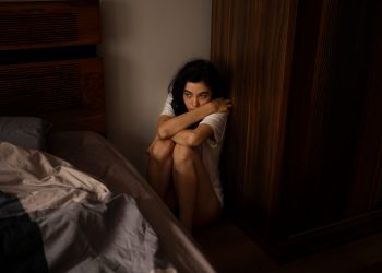 “A Mentira do Suicídio: Ação Policial Resgata Jovem de Cárcere Privado em Pinhão-PR”